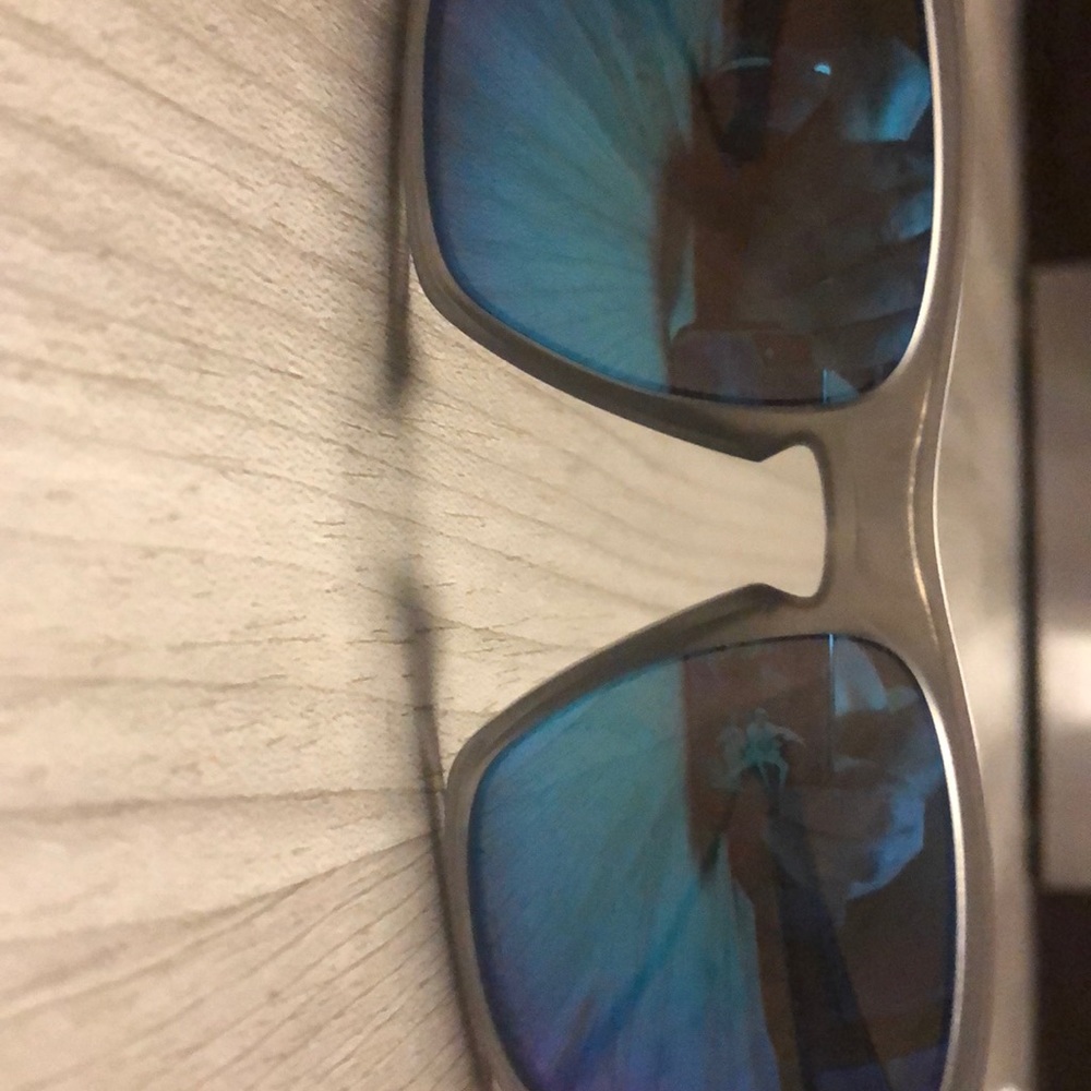 Oakley Sliver XL sunglasses